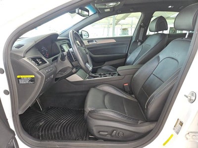 2015 Hyundai Sonata 4dr Sdn 2.0T Limited with Gray Accents