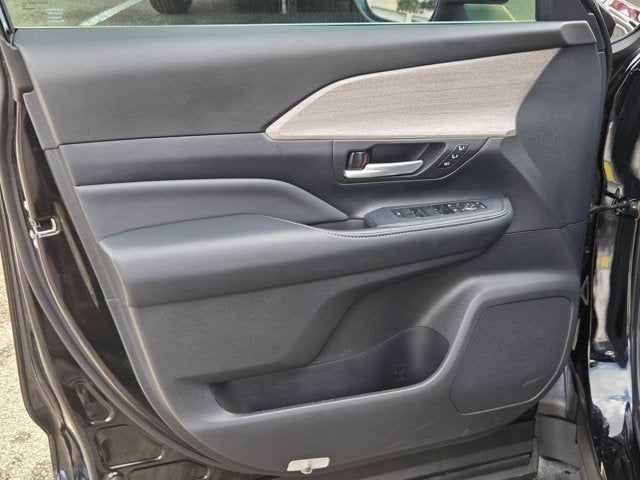 2025 Toyota Grand Highlander Platinum AWD