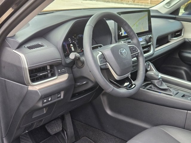 2025 Toyota Grand Highlander Platinum AWD