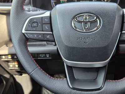 2025 Toyota Sienna XSE FWD 7-Passenger