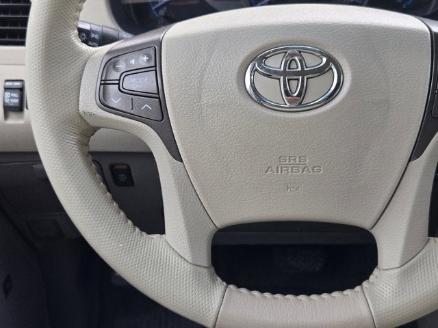 2013 Toyota Sienna XLE
