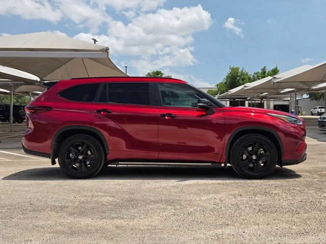 2024 Toyota Highlander Base