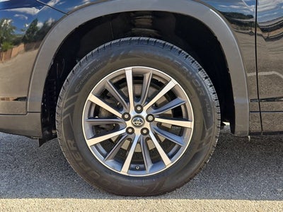 2017 Toyota Highlander XLE V6 FWD