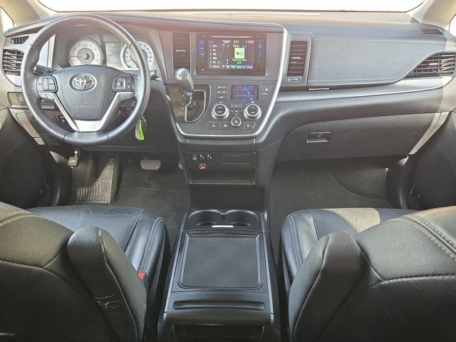 2016 Toyota Sienna Base