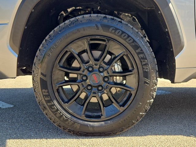 2022 Toyota Tundra 4WD SR5 Double Cab 6.5' Bed