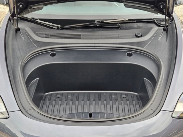 2023 Tesla Model 3 RWD