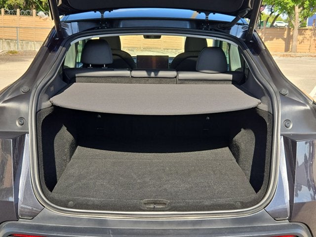 2026 Tesla Model Y Premium AWD