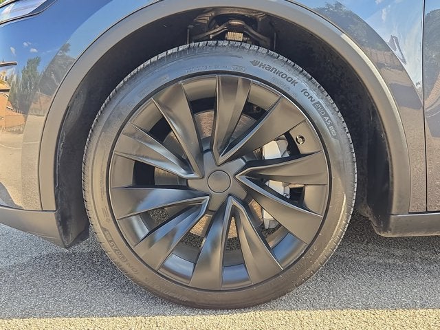 2026 Tesla Model Y Premium AWD