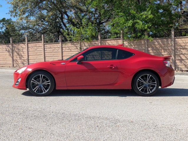 2013 Scion FR-S 2dr Cpe Auto (Natl)