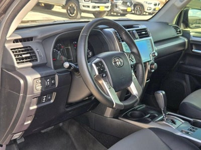 2022 Toyota 4Runner SR5 Premium 2WD