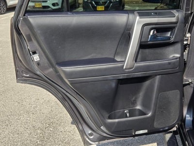 2022 Toyota 4Runner SR5 Premium 2WD