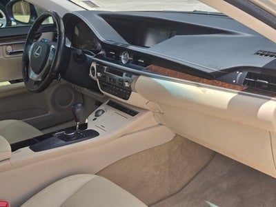 2015 Lexus ES 350 4dr Sdn