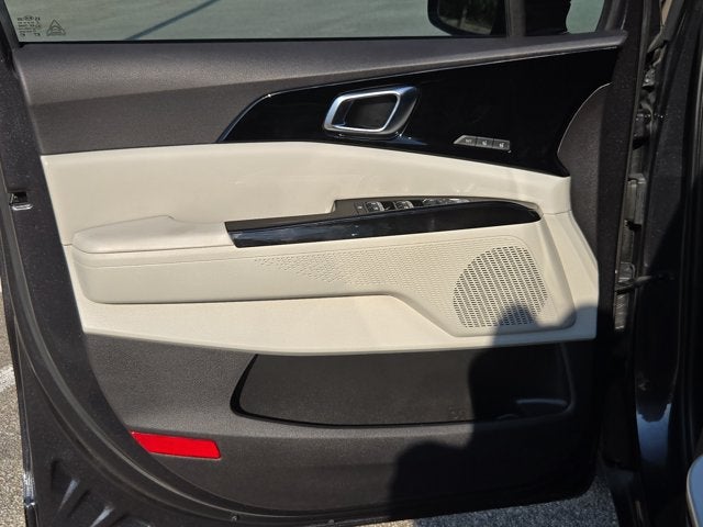 2022 Kia Carnival SX FWD