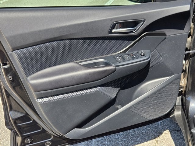 2018 Toyota C-HR XLE Premium FWD