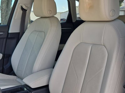 2022 Audi Q3 Premium 40 TFSI quattro