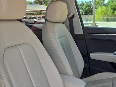 2022 Audi Q3 Premium 40 TFSI quattro