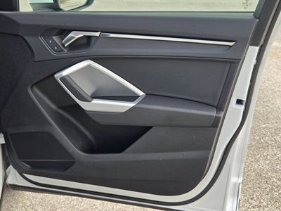 2025 Audi Q3 S line Premium 45 TFSI quattro
