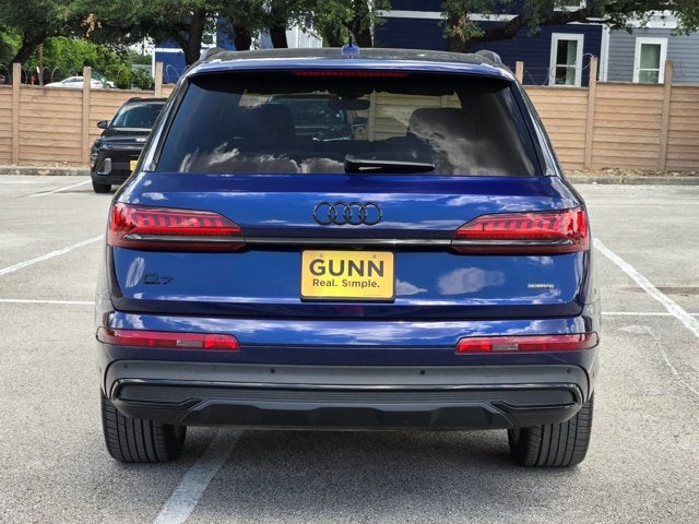 2022 Audi Q7 Premium Plus 55 TFSI quattro