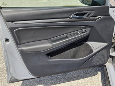 2022 Volkswagen Golf GTI 2.0T SE DSG