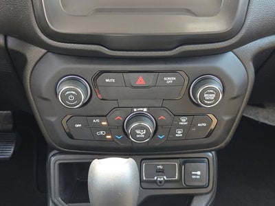 2018 Jeep Renegade Latitude FWD