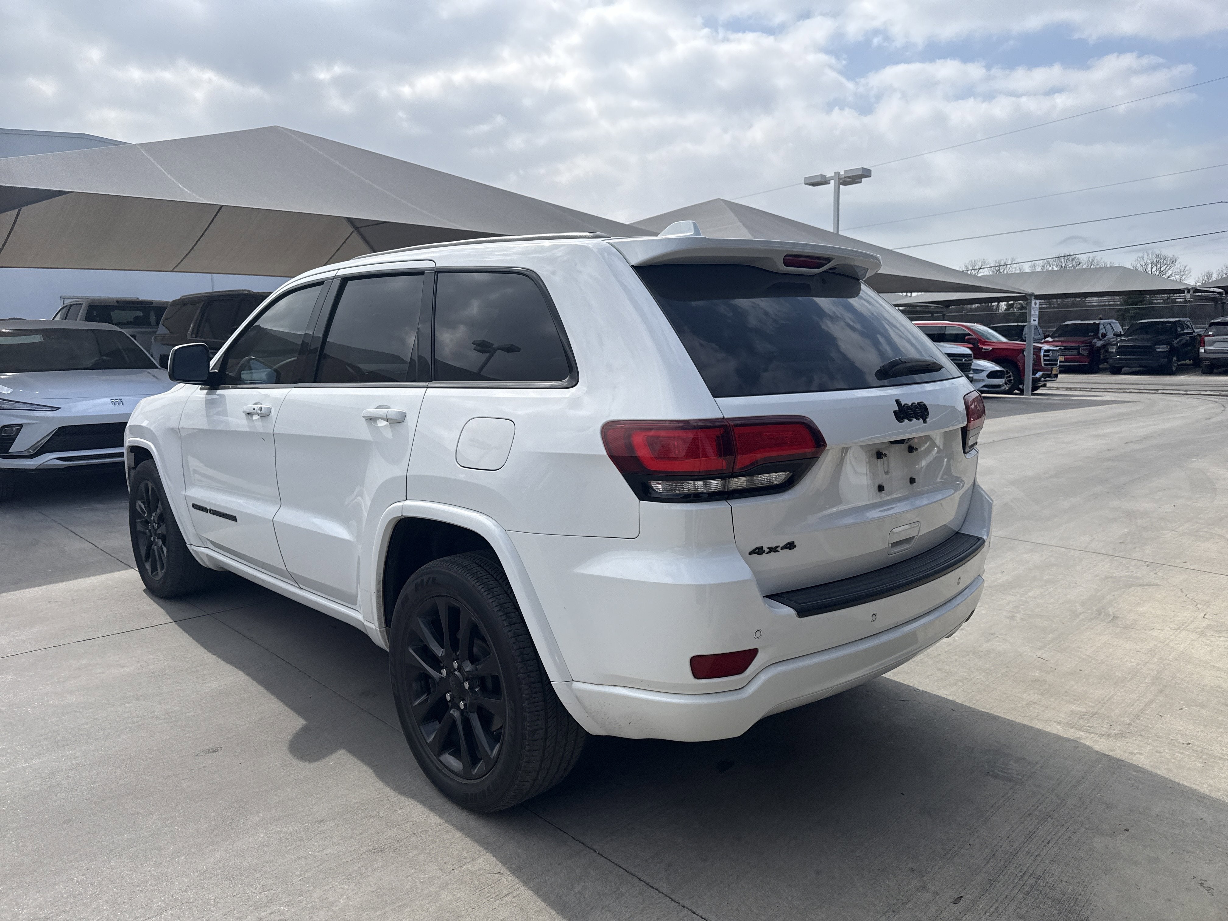 2018 Jeep GRAND CHEROKEE ALTITUDE