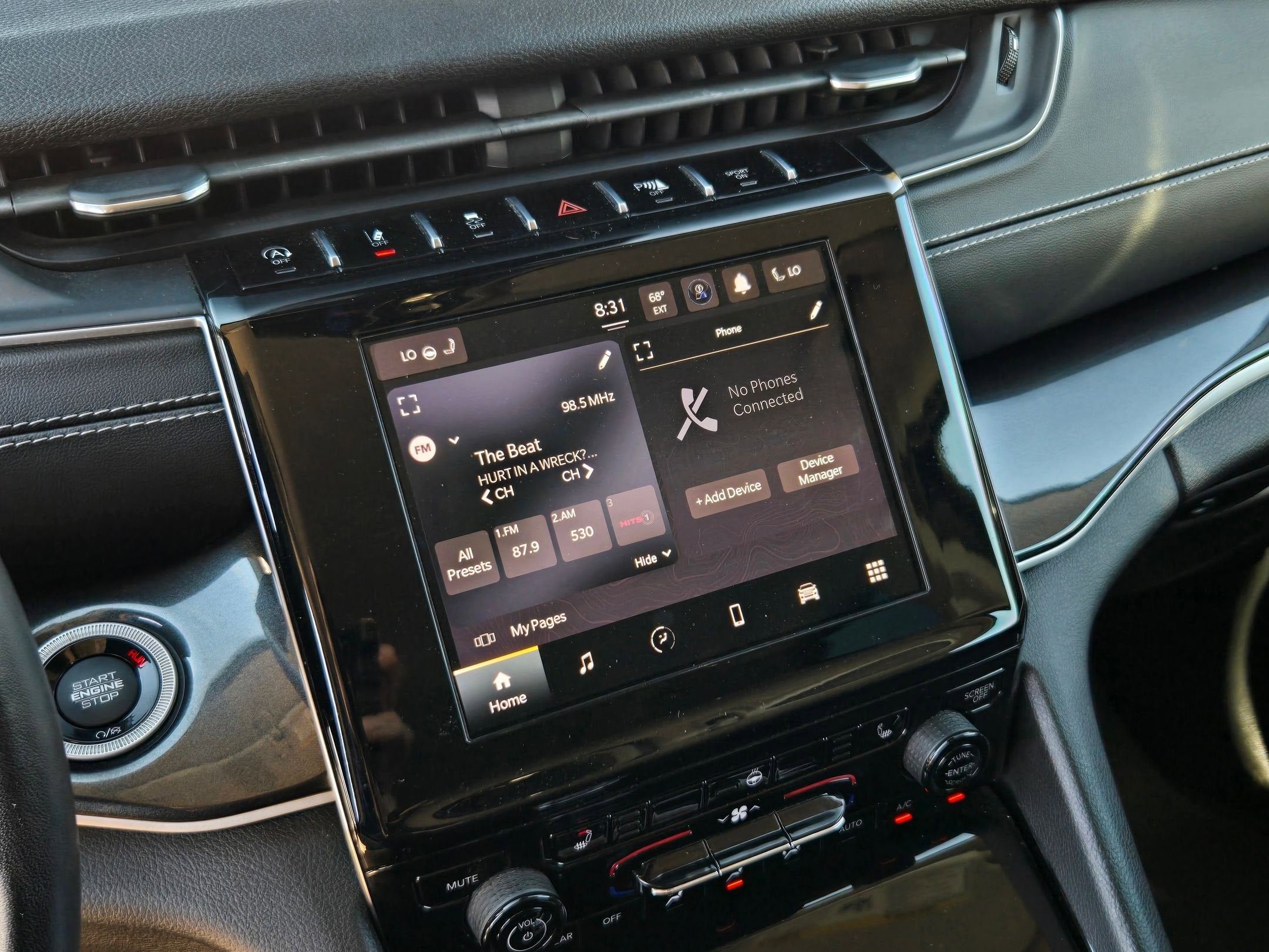 2022 Jeep GRAND CHEROKEE L LAREDO