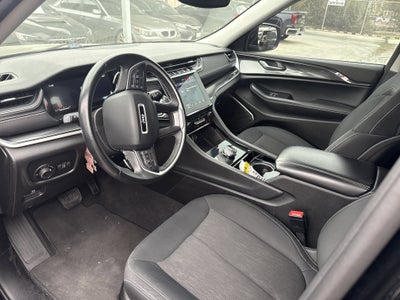 2022 Jeep GRAND CHEROKEE L LAREDO