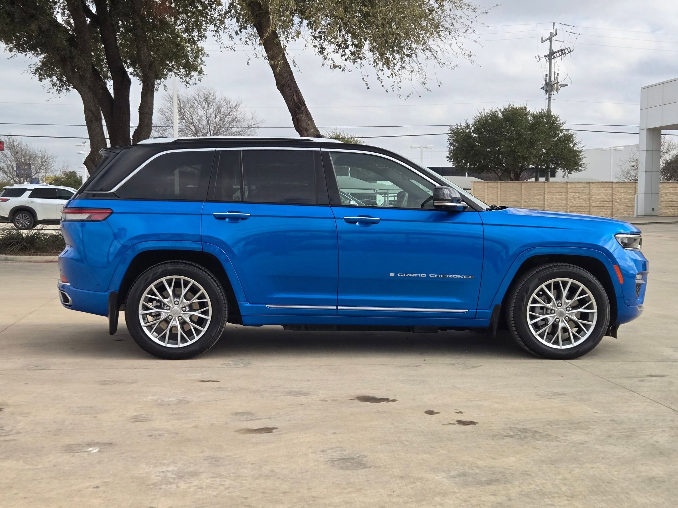 2023 Jeep GRAND CHEROKEE 4XE GRAND CHEROKEE