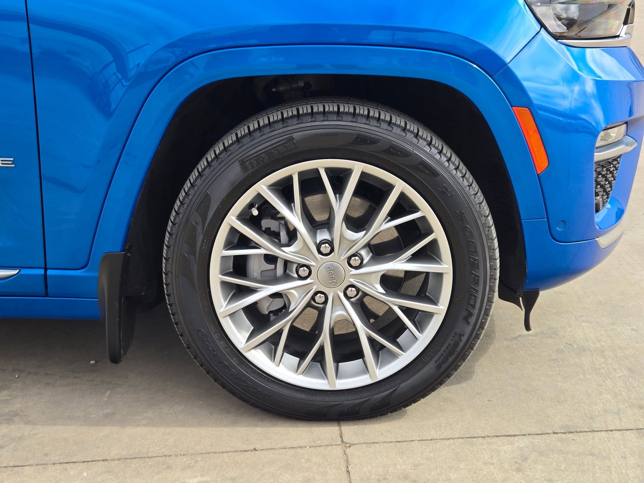 2023 Jeep GRAND CHEROKEE 4XE GRAND CHEROKEE