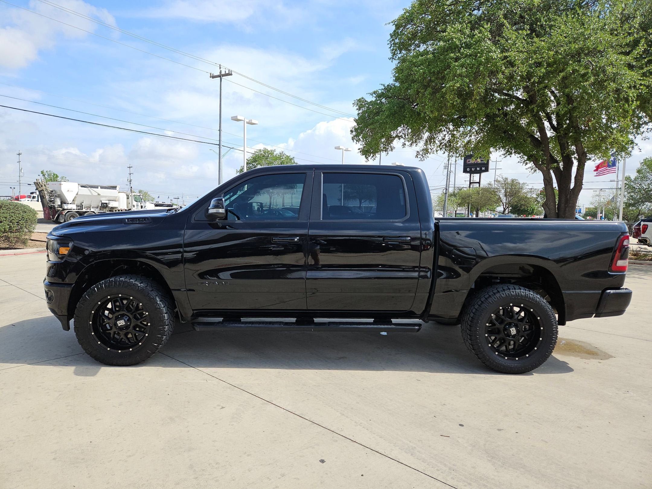 2020 RAM 1500 BIGHORN/LONE STAR