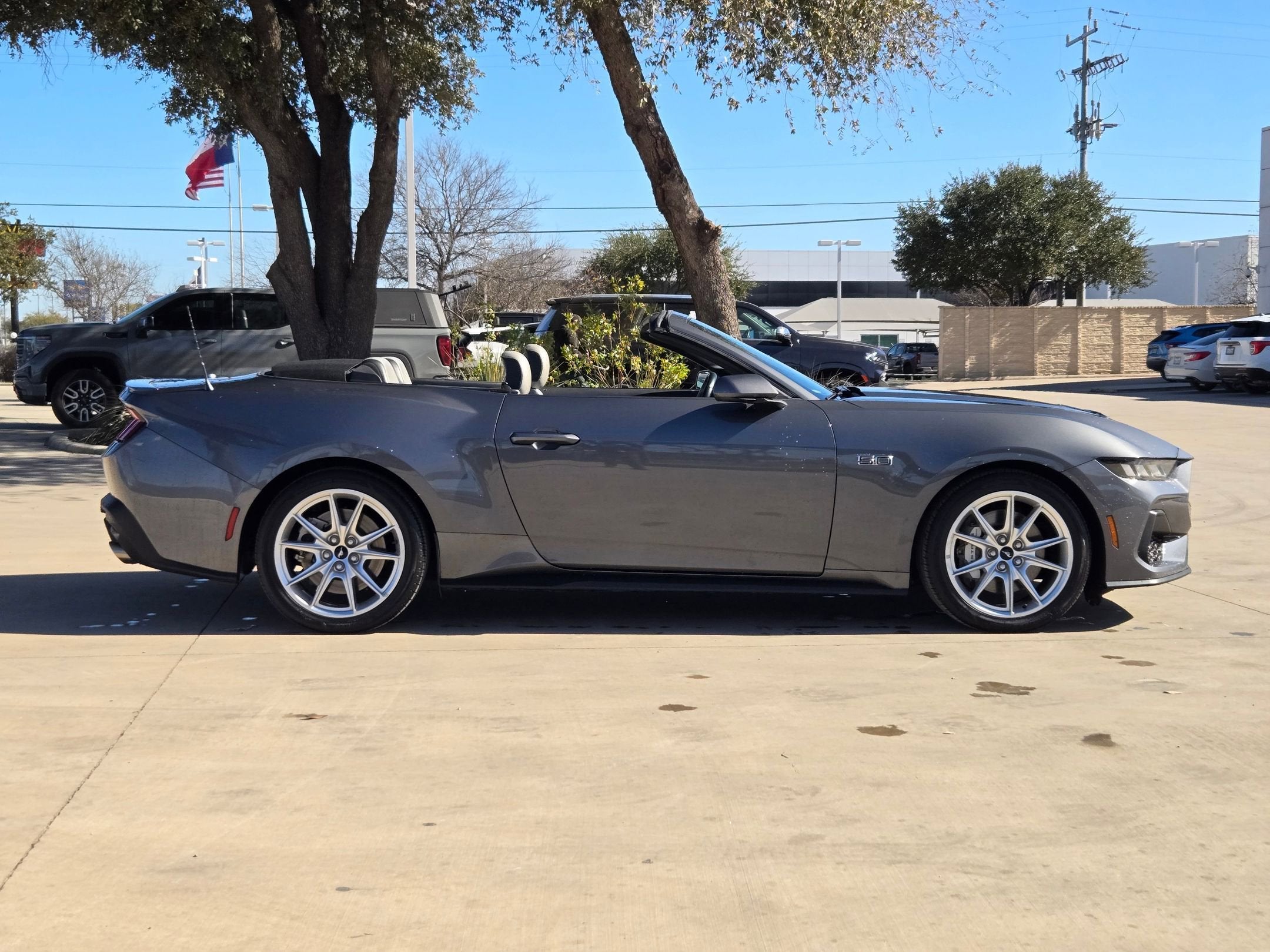2024 Ford MUSTANG GT PREMIUM