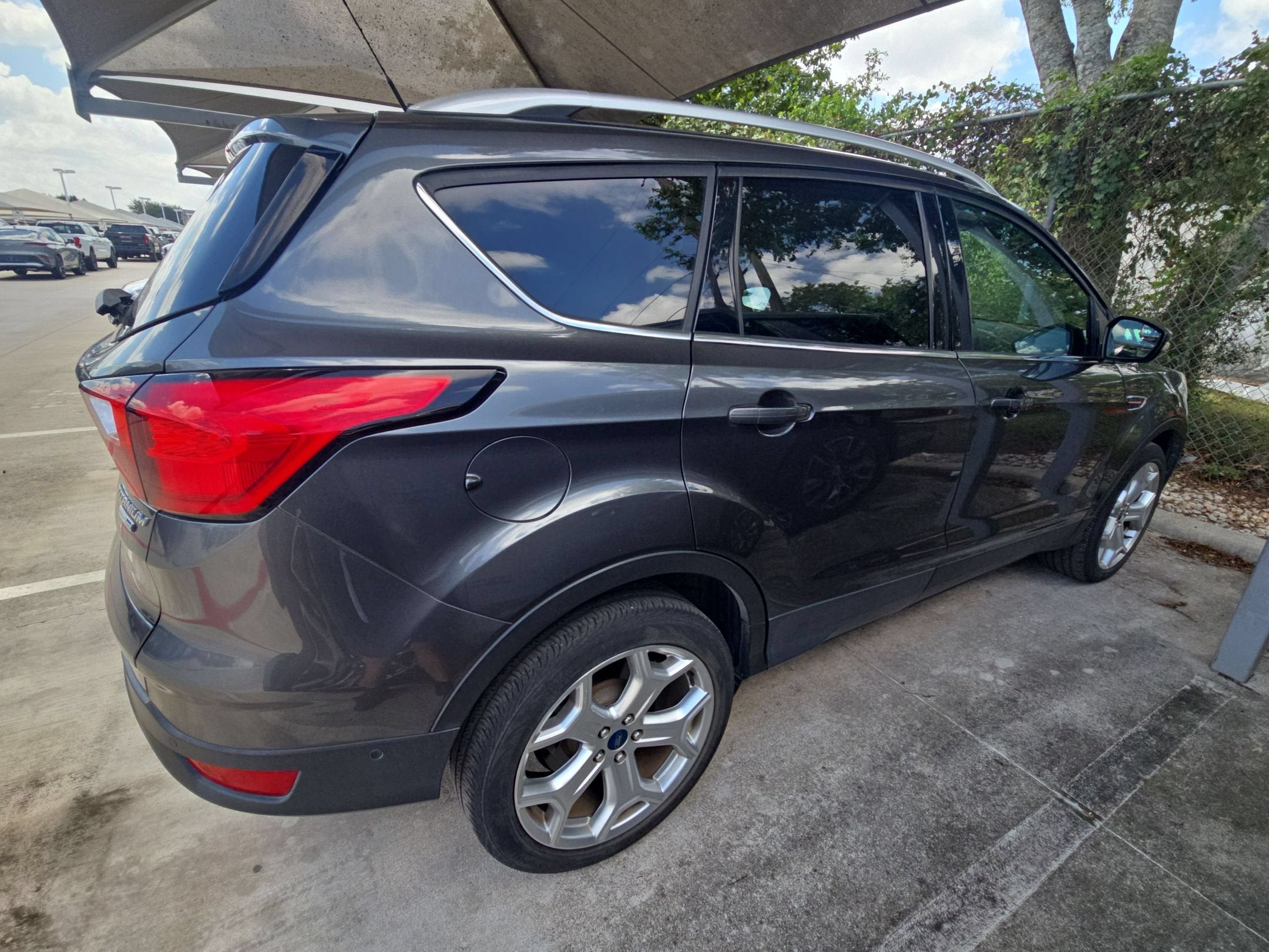 2019 Ford ESCAPE TITANIUM ECOBOOST