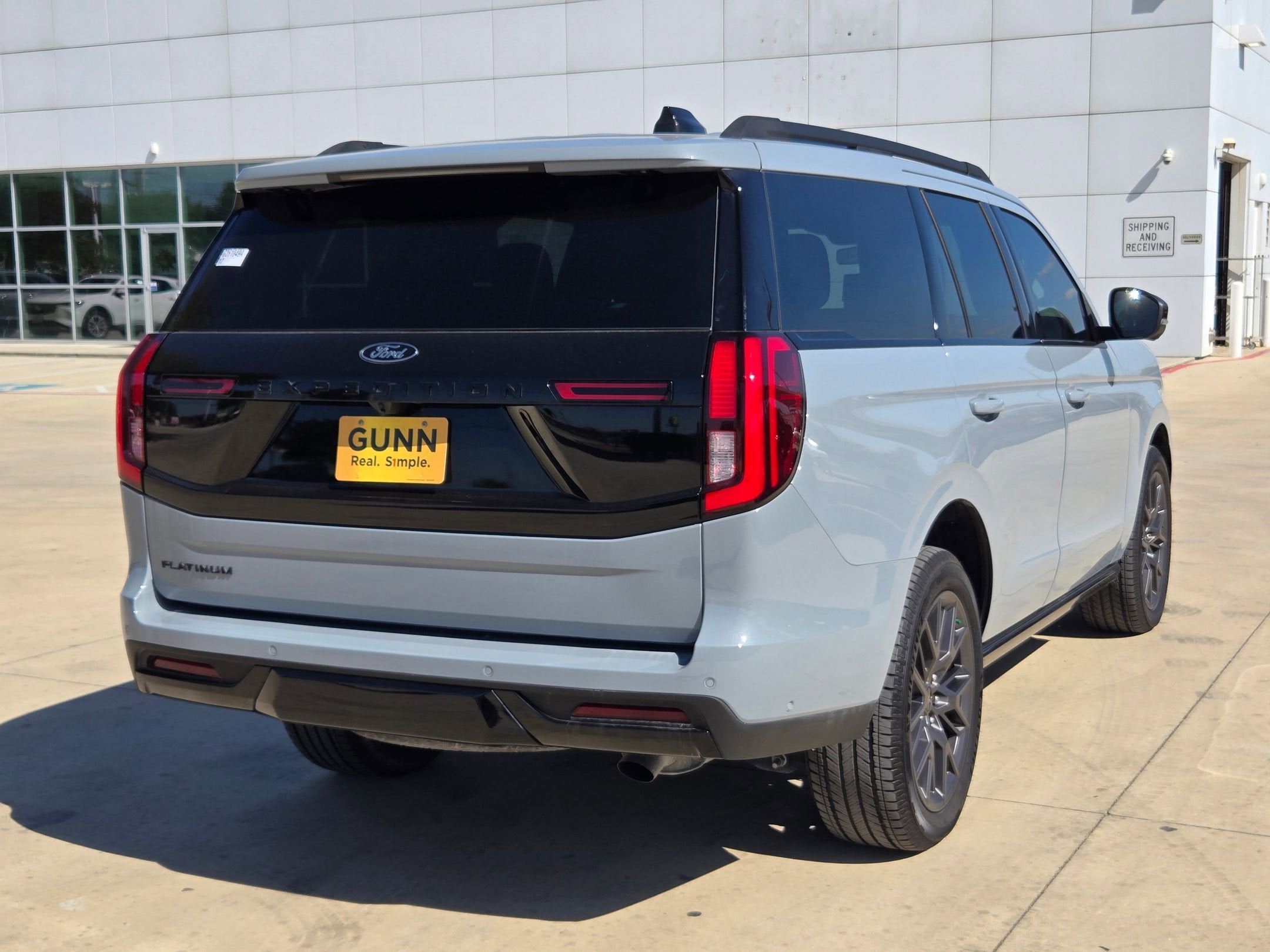 2025 Ford EXPEDITION PLATINUM