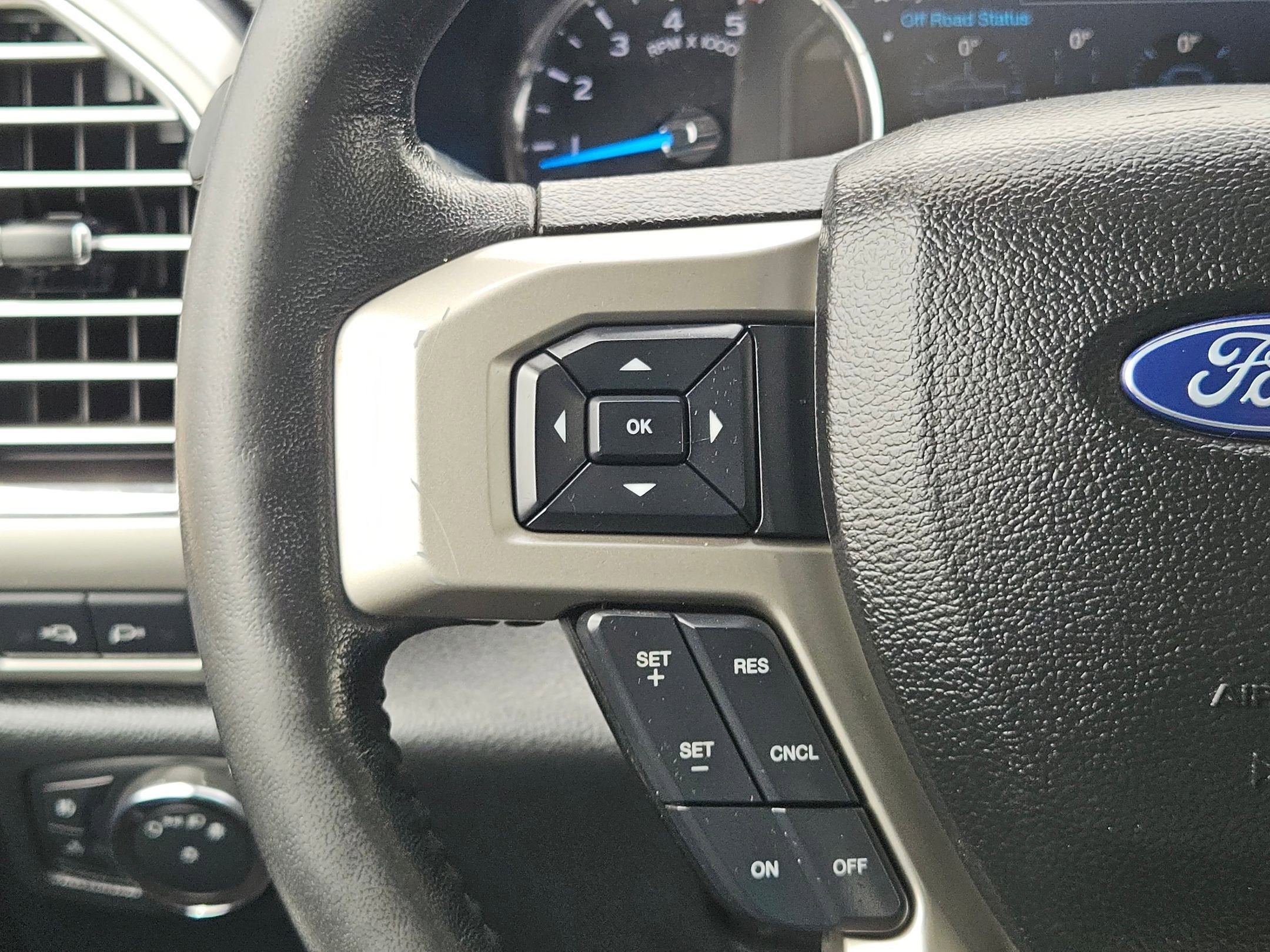 2017 Ford F-250 SD LARIAT