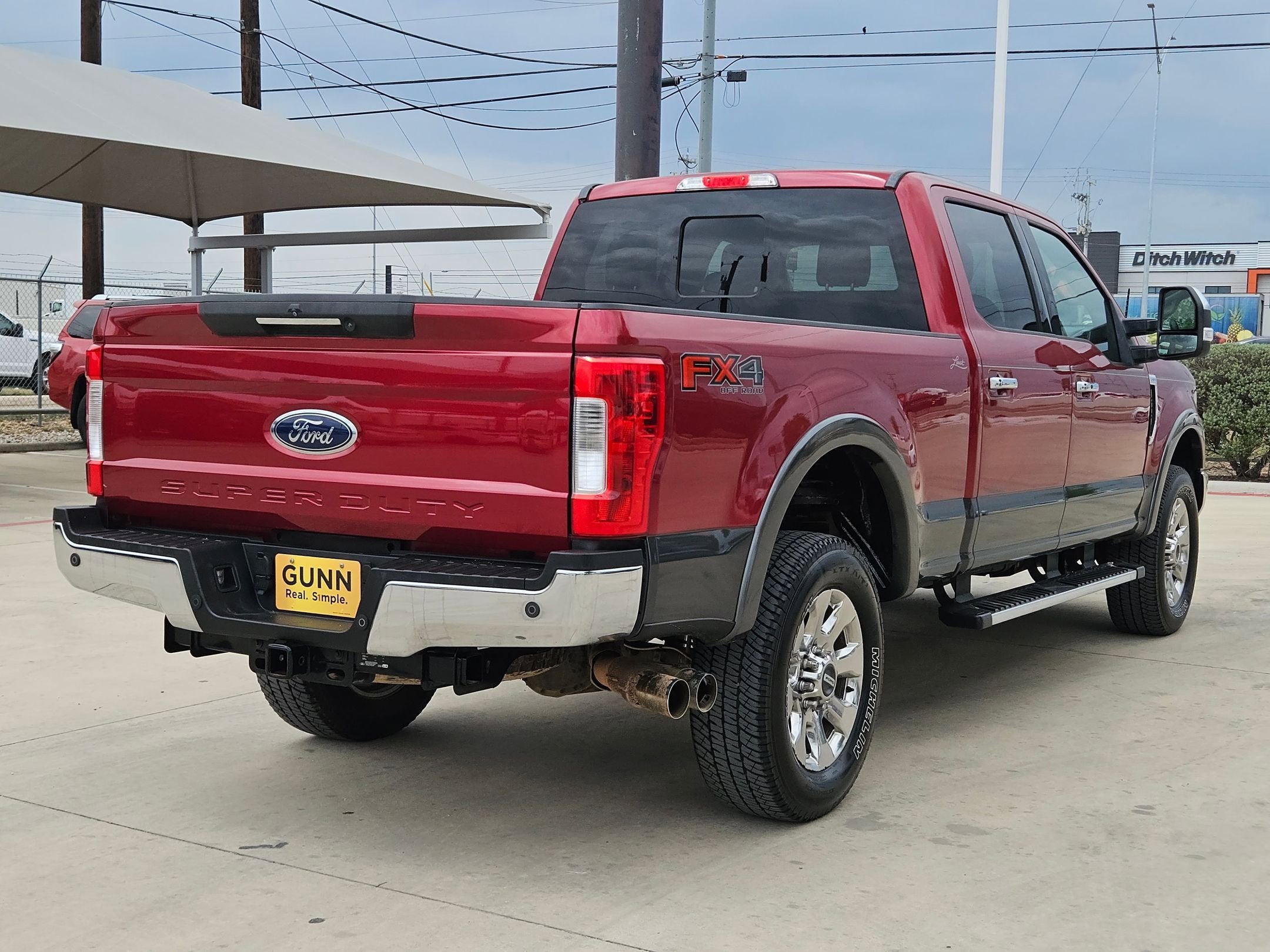 2017 Ford F-250 SD LARIAT