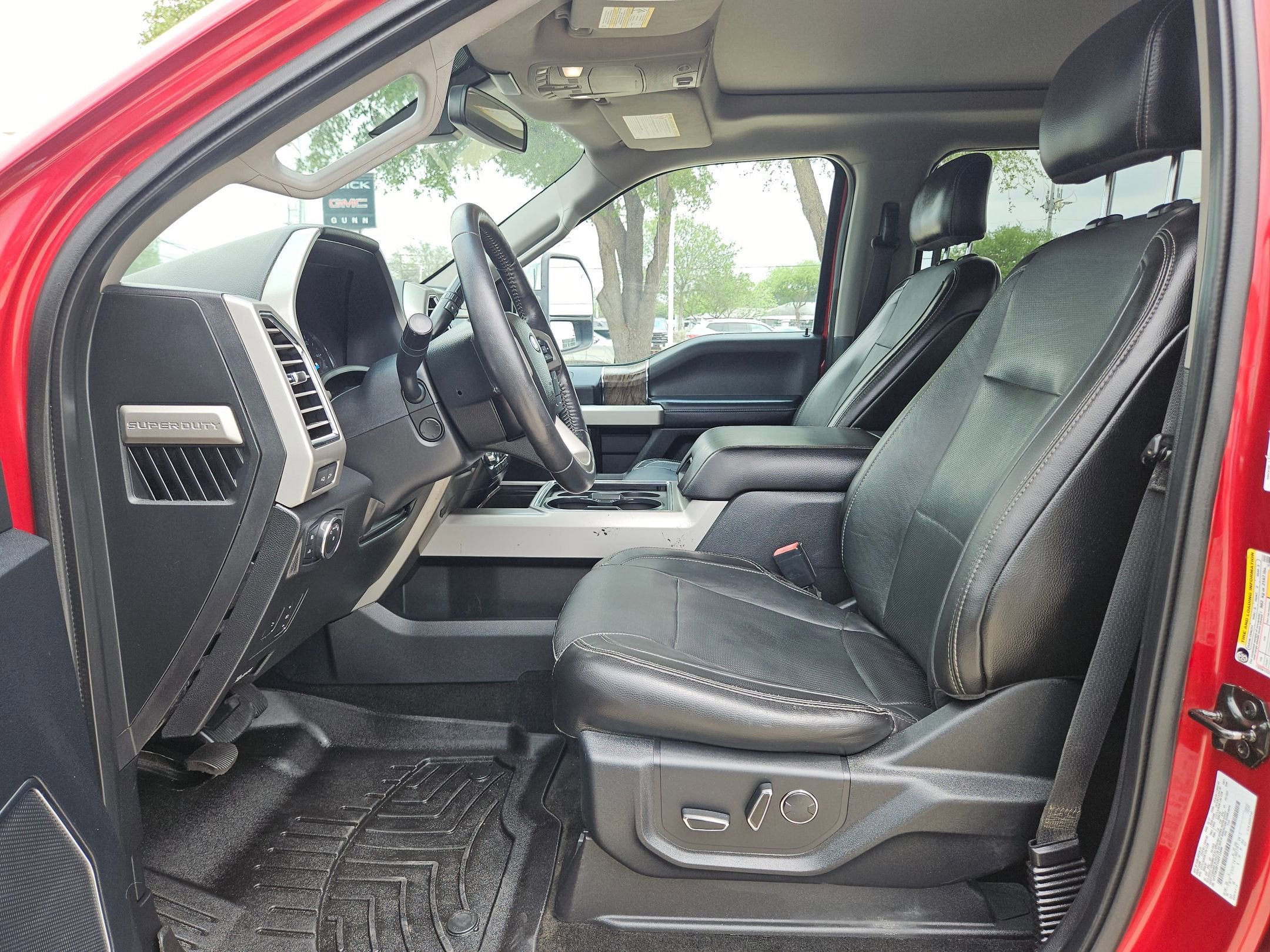 2017 Ford F-250 SD LARIAT