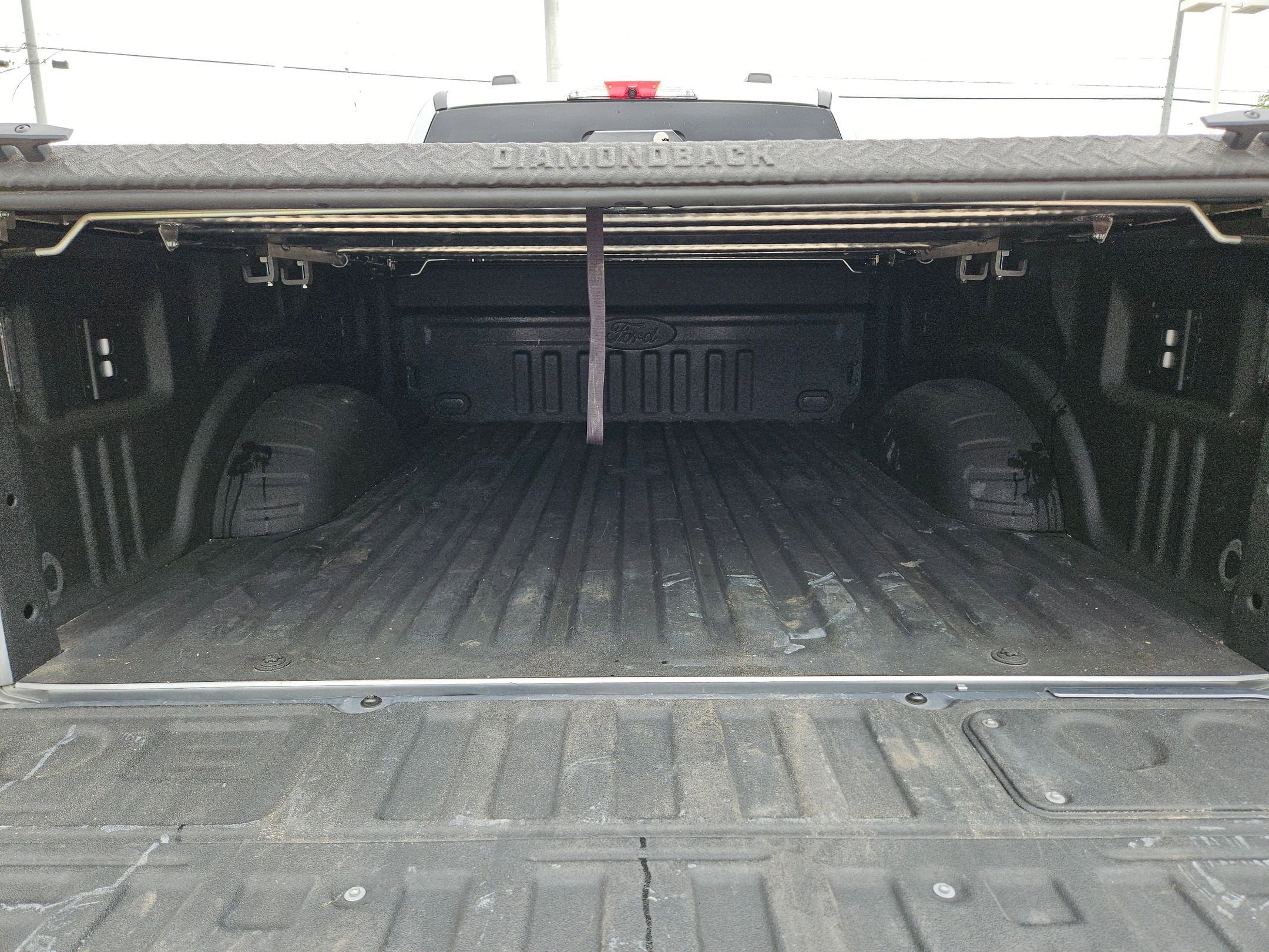 2024 Ford SUPER DUTY F-250 SRW LARIAT