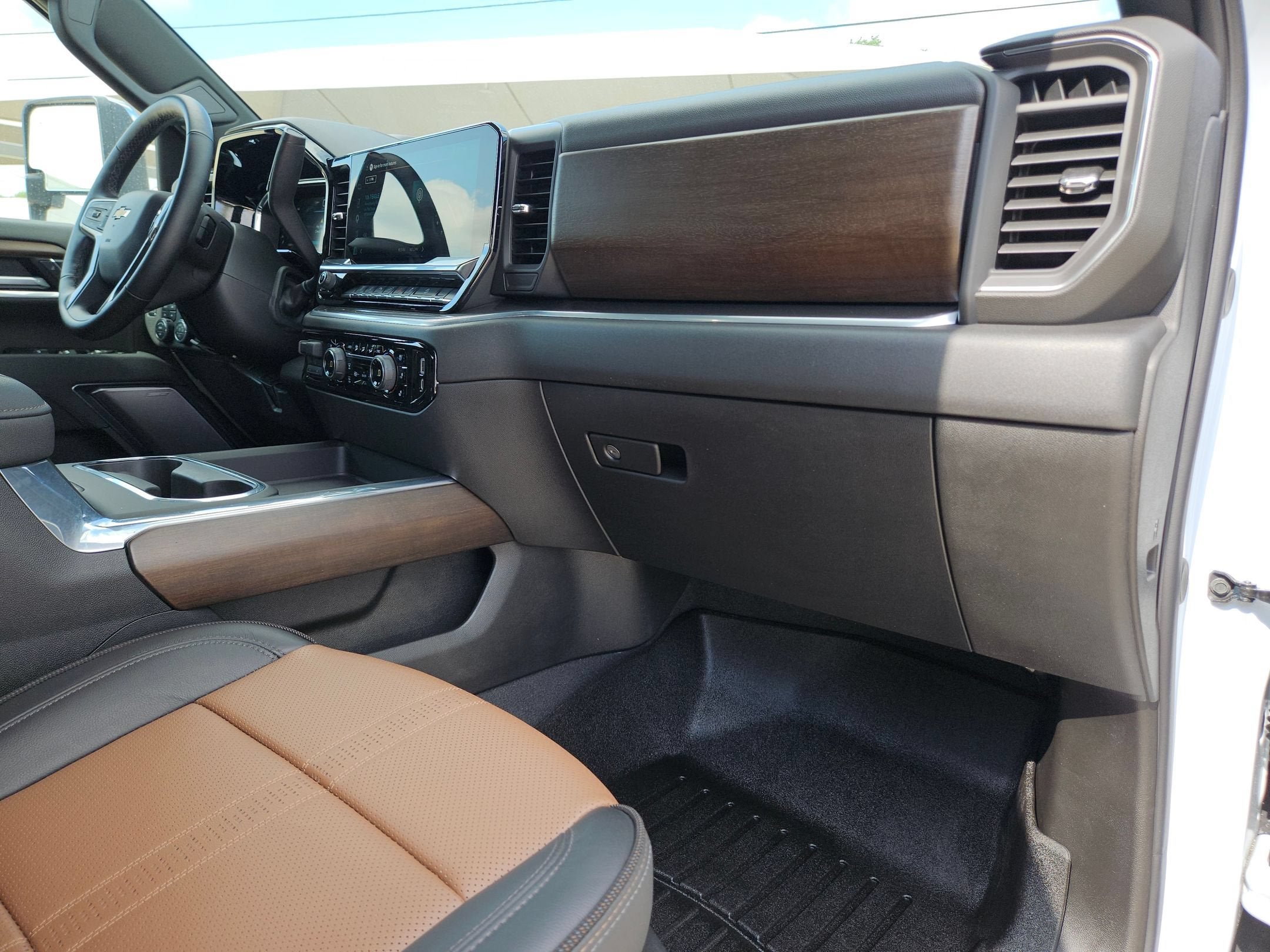2026 Chevrolet SILVERADO 3500HD HIGH COUNTRY