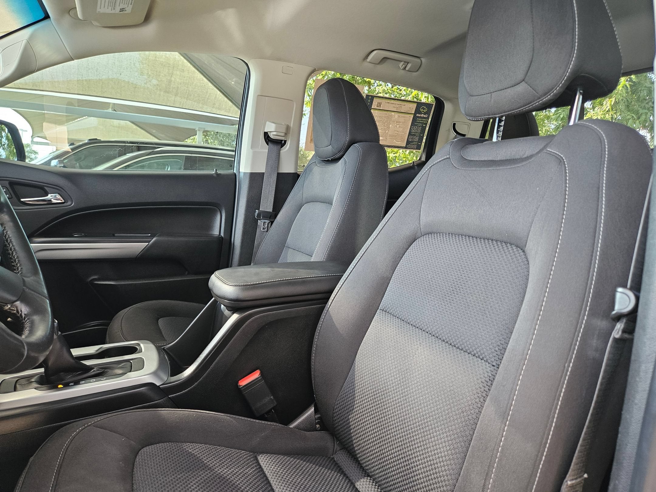 2022 Chevrolet COLORADO 4WD LT