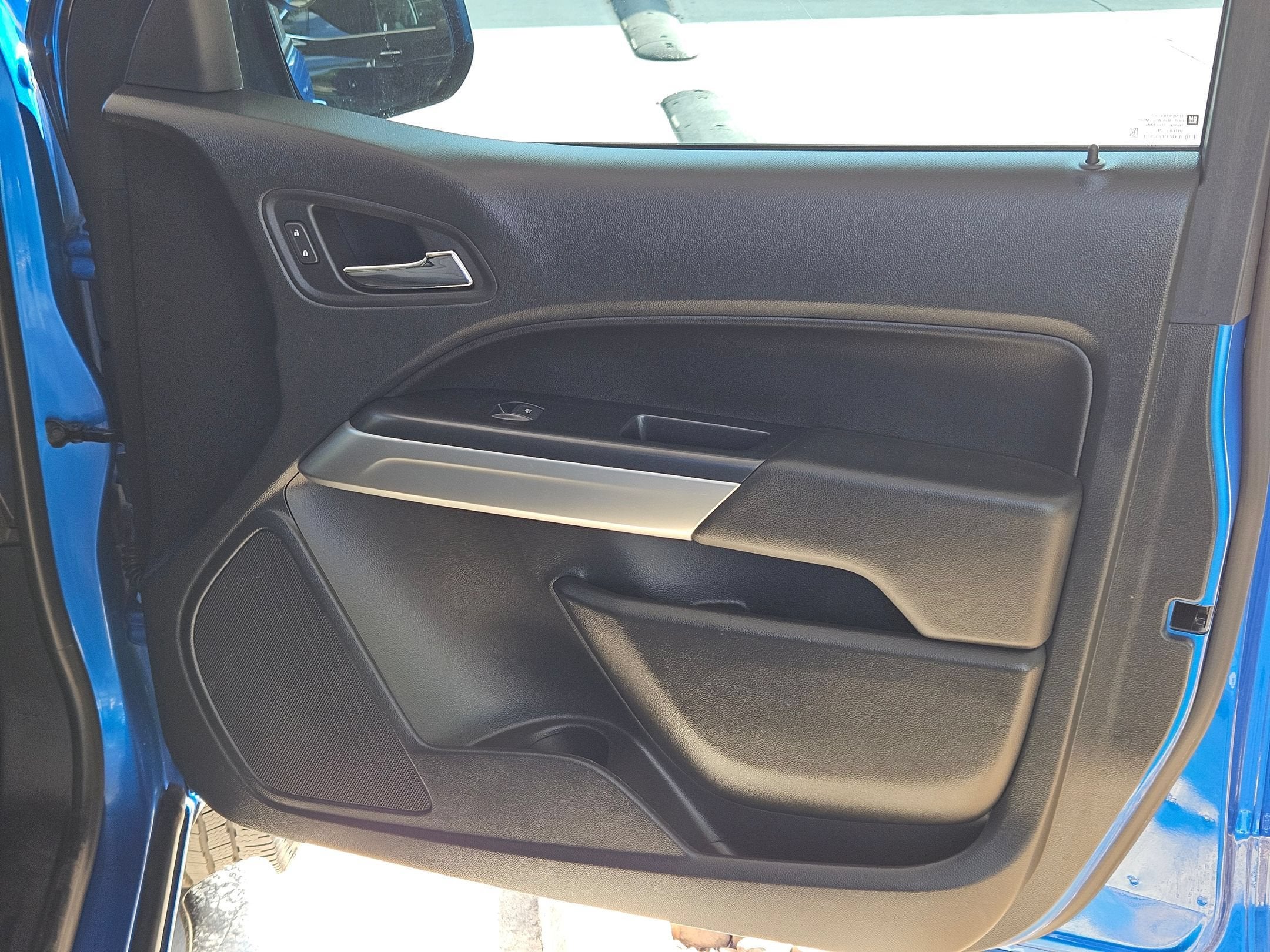 2022 Chevrolet COLORADO 4WD LT