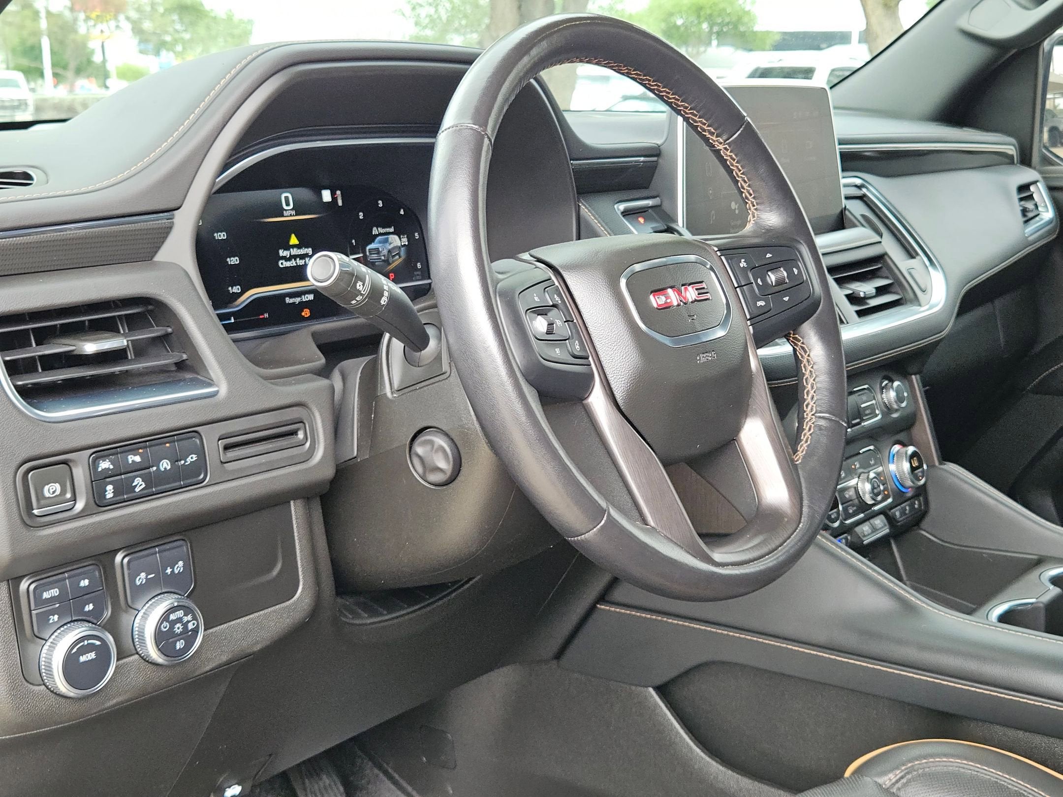 2022 GMC YUKON 4WD AT4