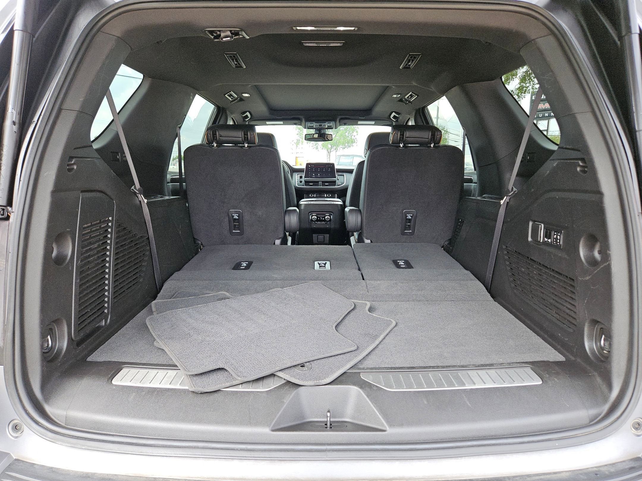 2022 GMC YUKON 4WD AT4