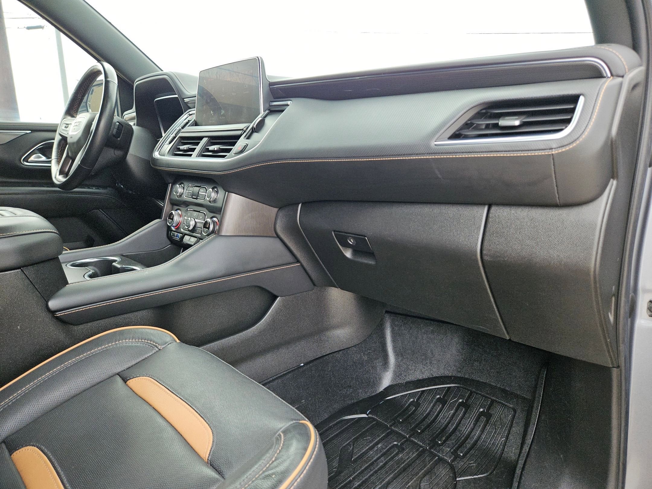 2022 GMC YUKON 4WD AT4