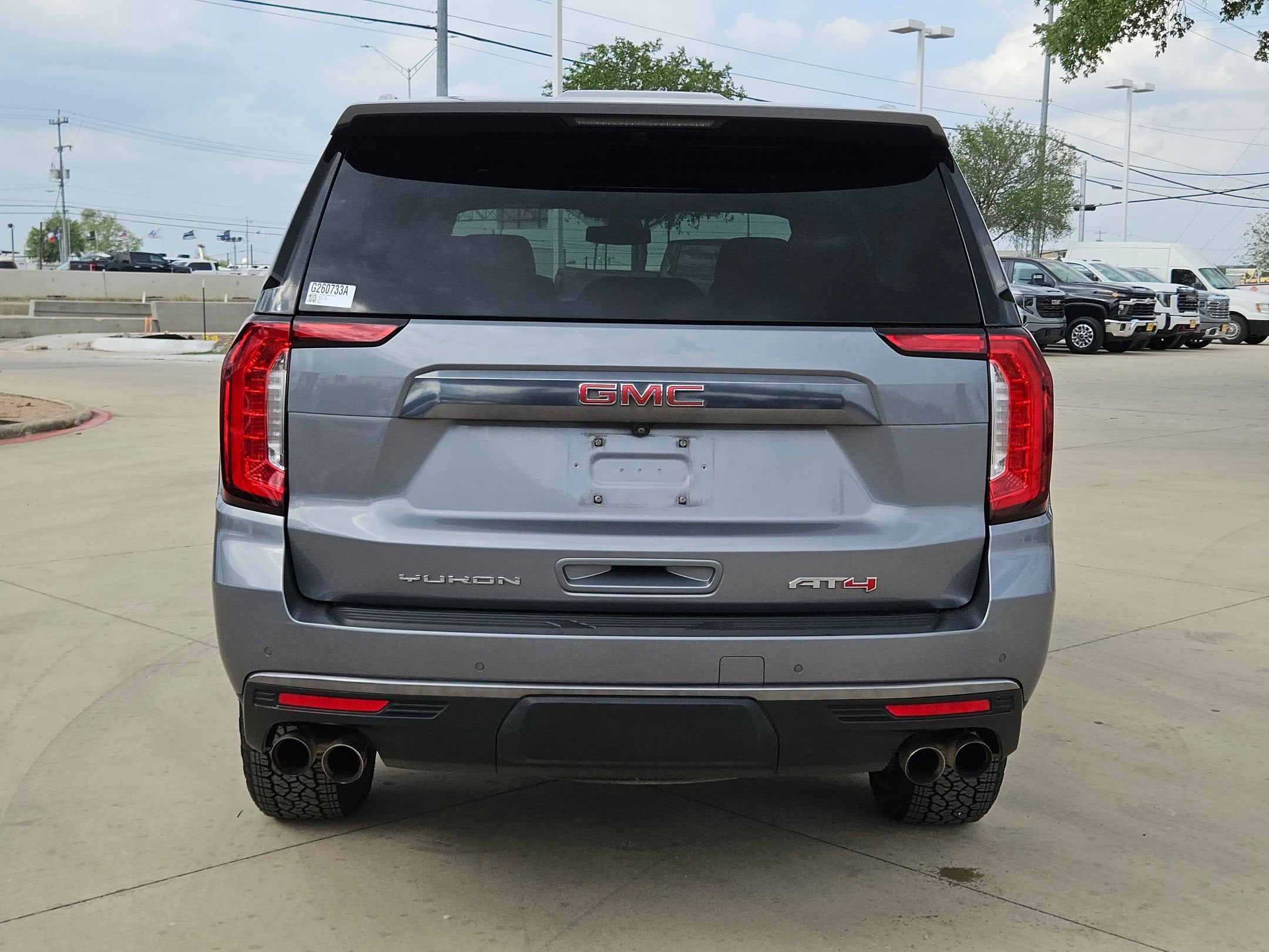 2022 GMC YUKON 4WD AT4