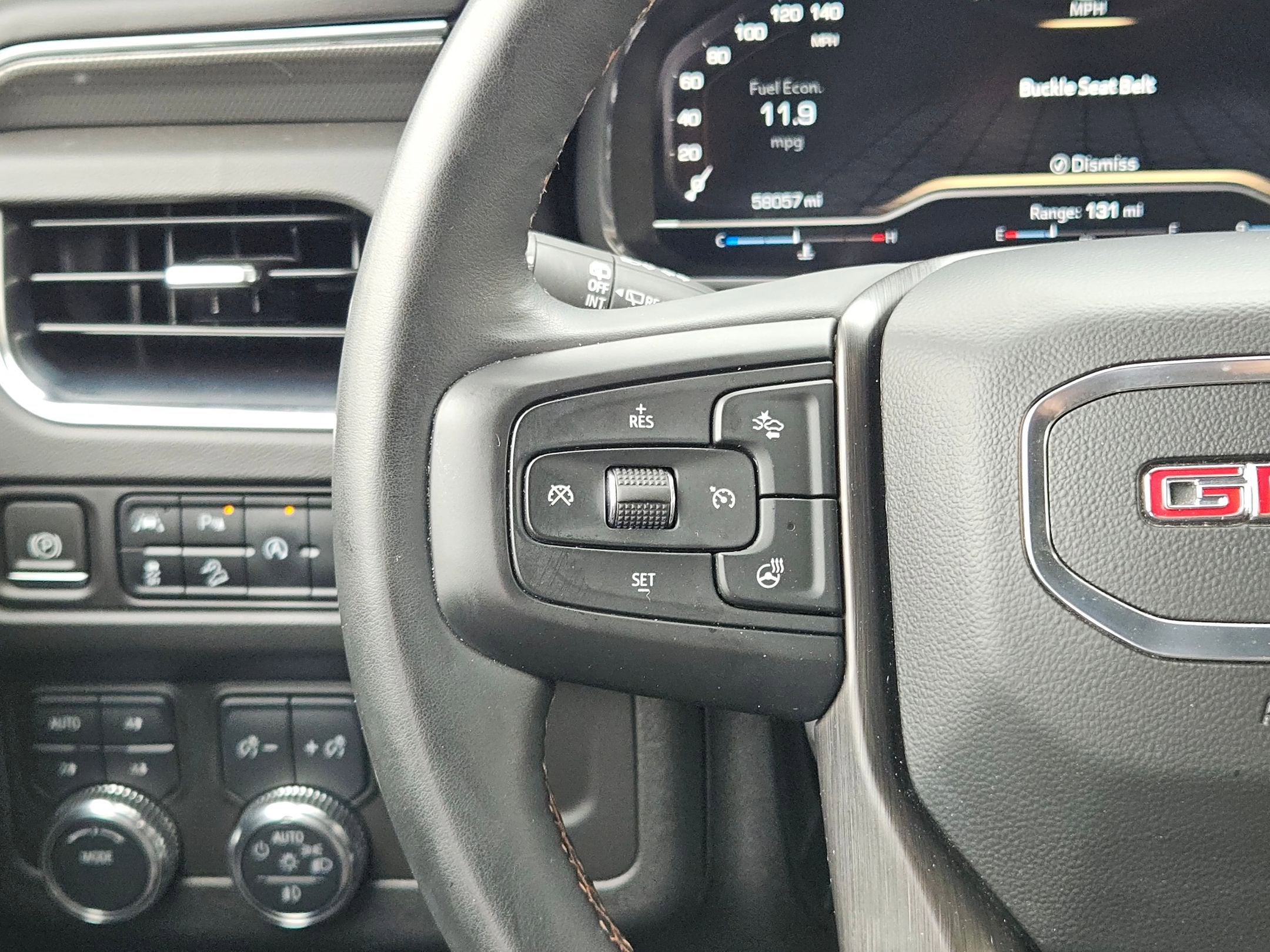 2023 GMC YUKON XL AT4