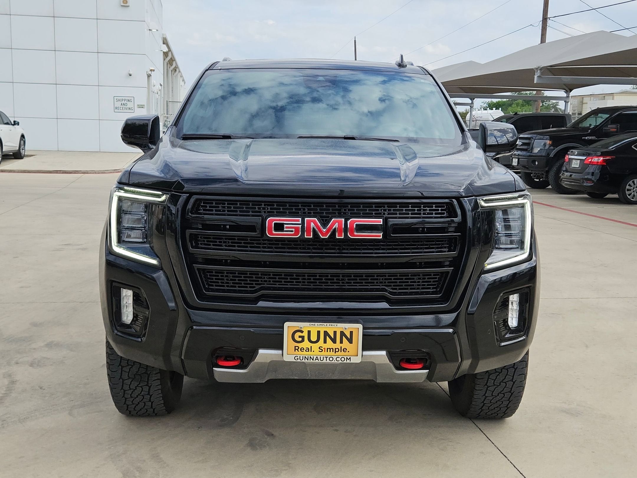 2023 GMC YUKON XL AT4