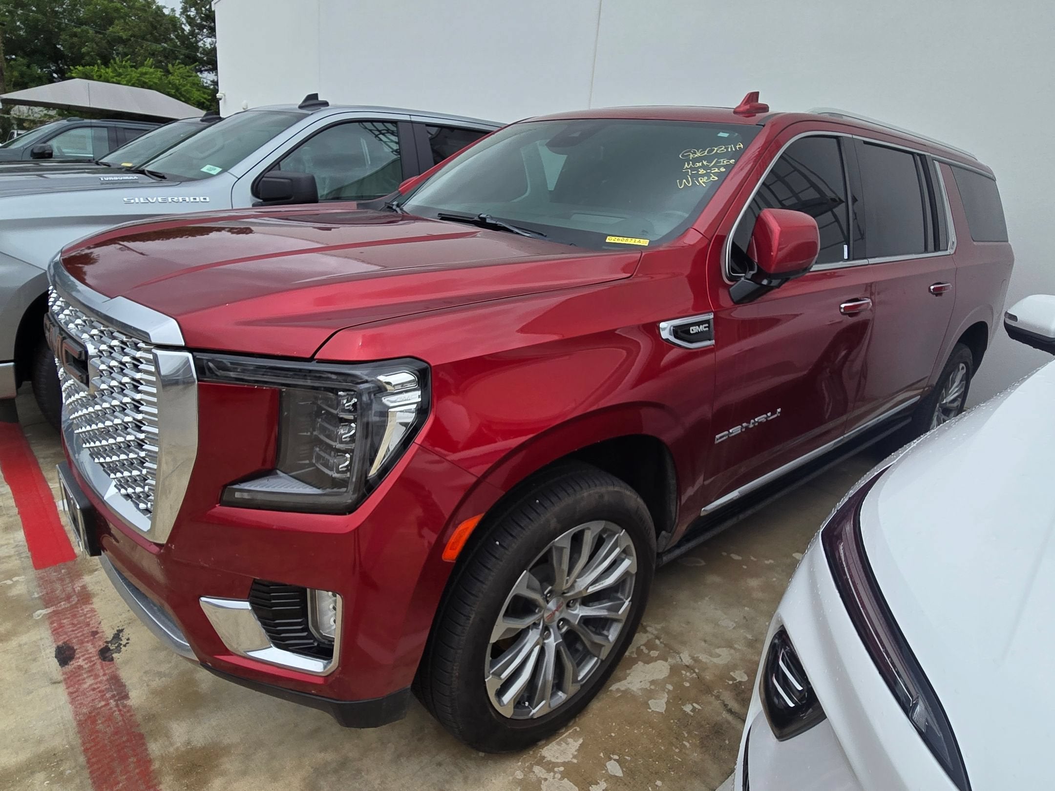 2023 GMC YUKON XL DENALI