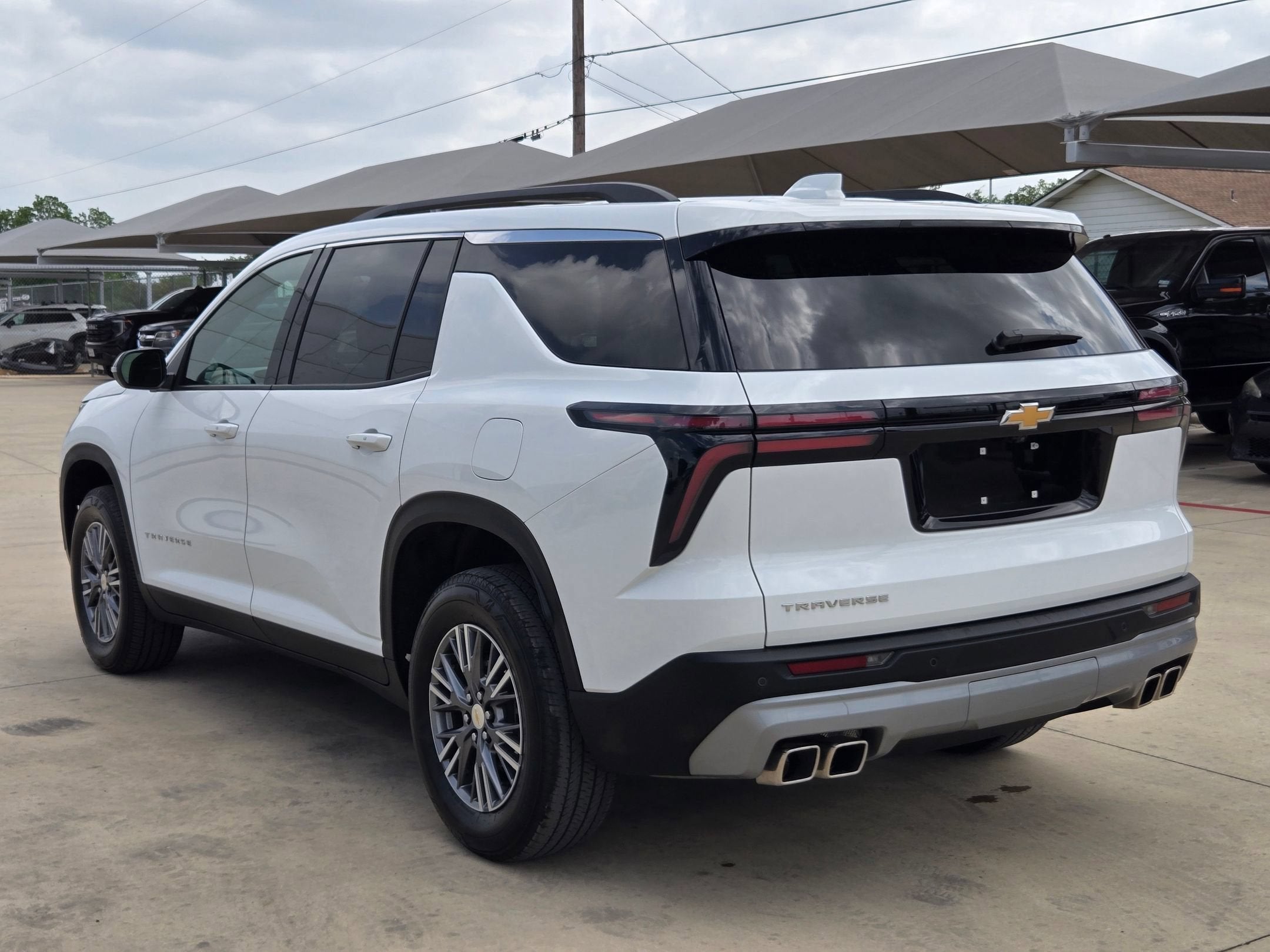 2025 Chevrolet TRAVERSE LT LT