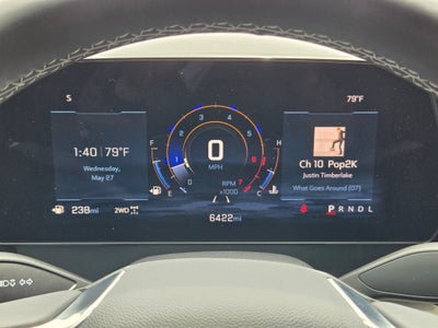 2025 Chevrolet TRAVERSE LT LT