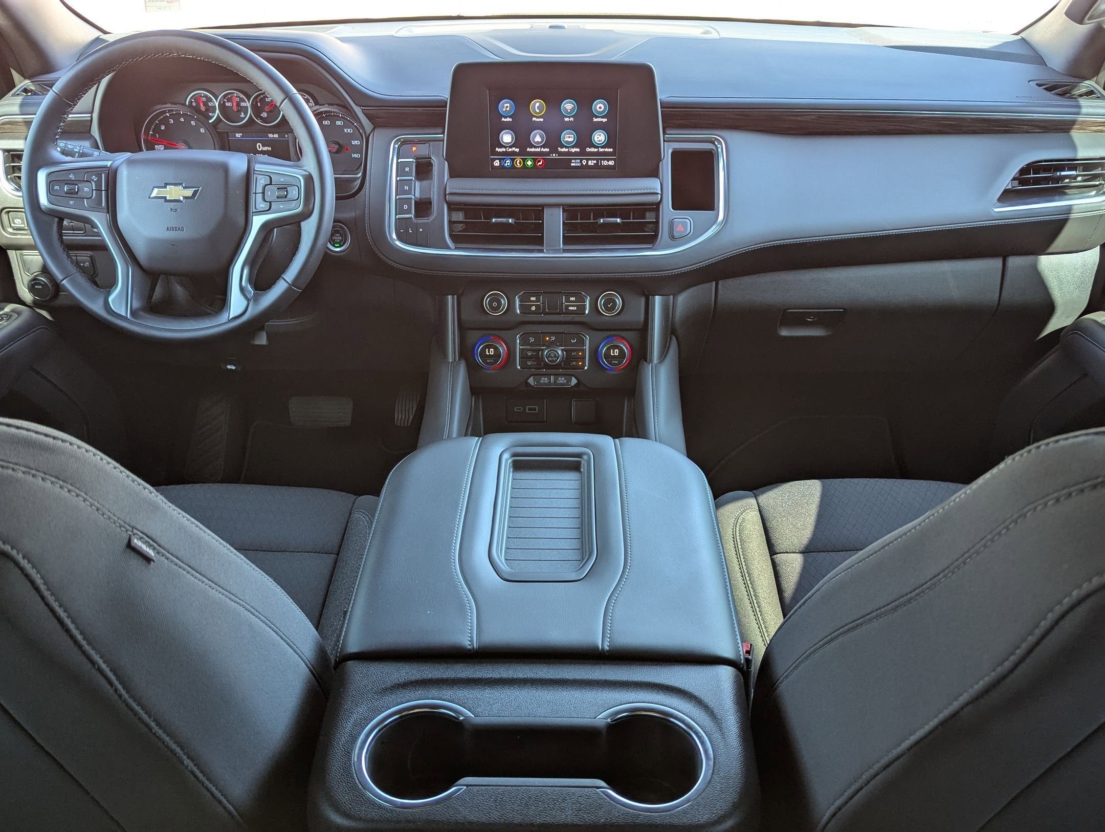 2024 Chevrolet TAHOE LS